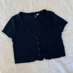 Lettuce trim crop top